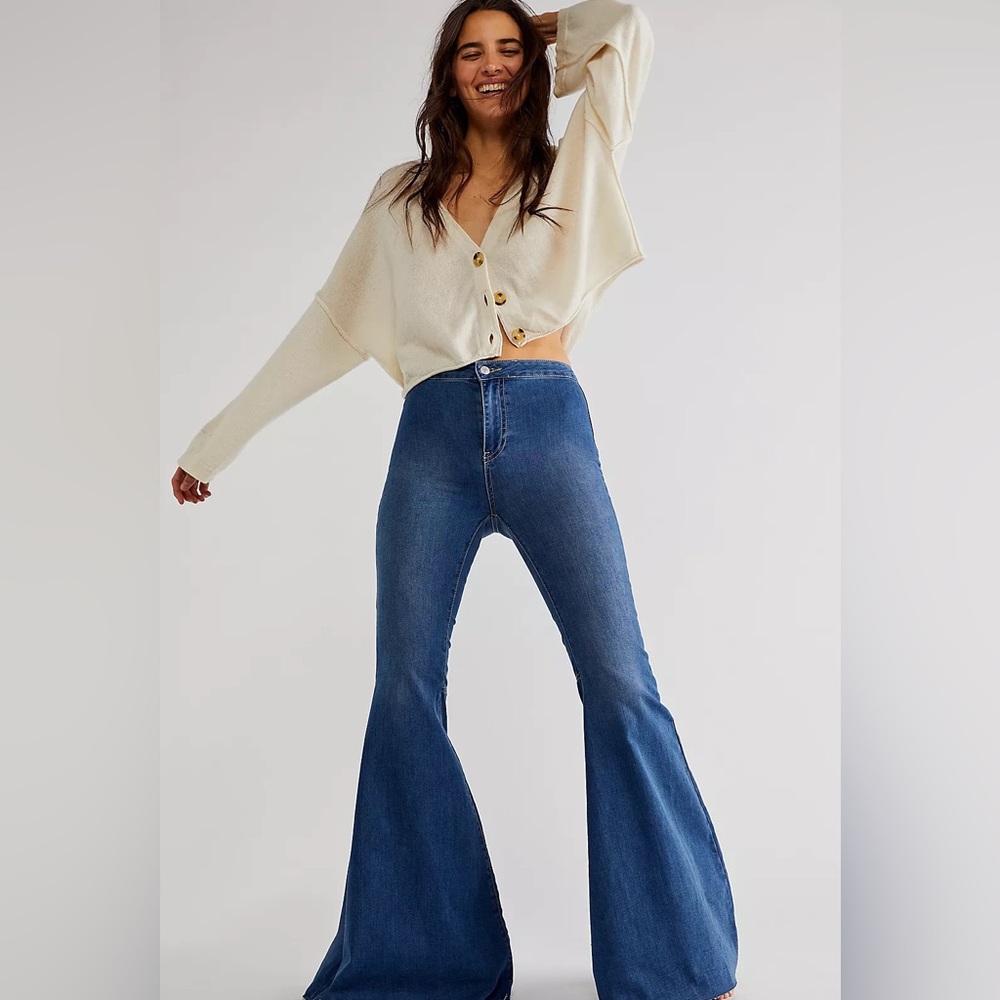 Free People Just Float on flare - Daisy Jones and the six style. NWT.